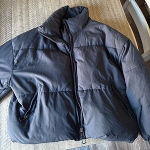 Woman’s  cropped Black Puffer Jacket